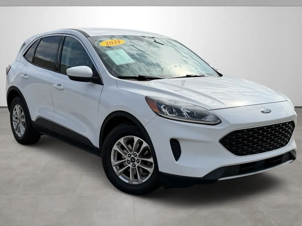 2021 FORD Escape