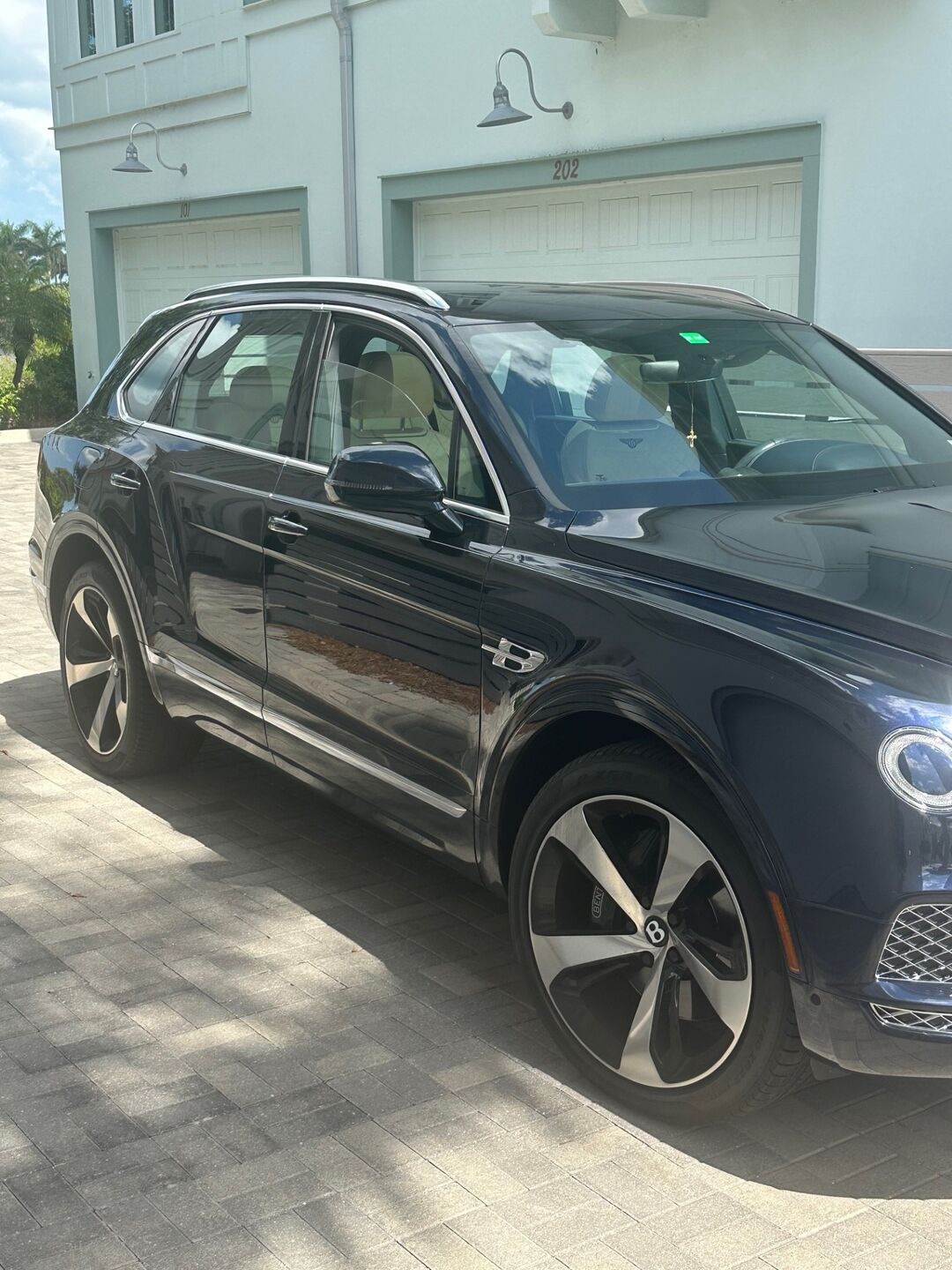 2019 BENTLEY Bentayga