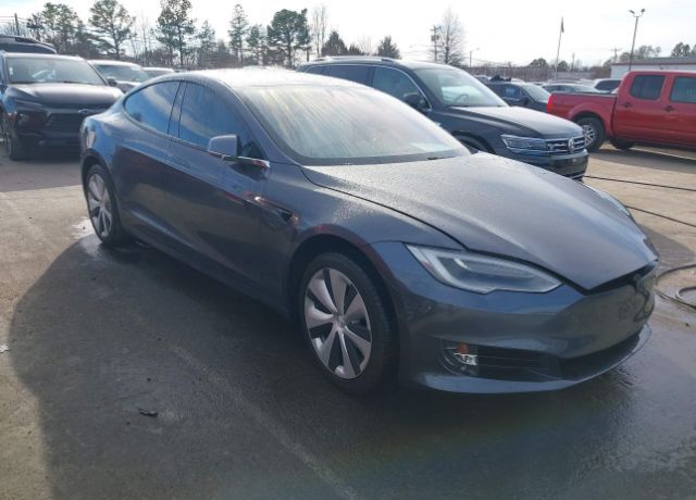 2021 TESLA Model S