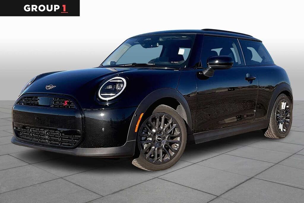 2025 MINI Hardtop