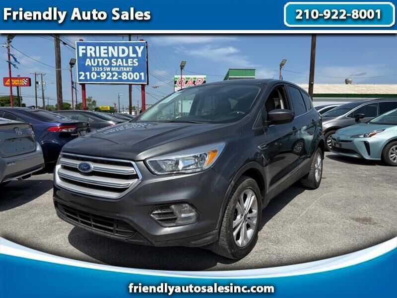 2017 FORD Escape