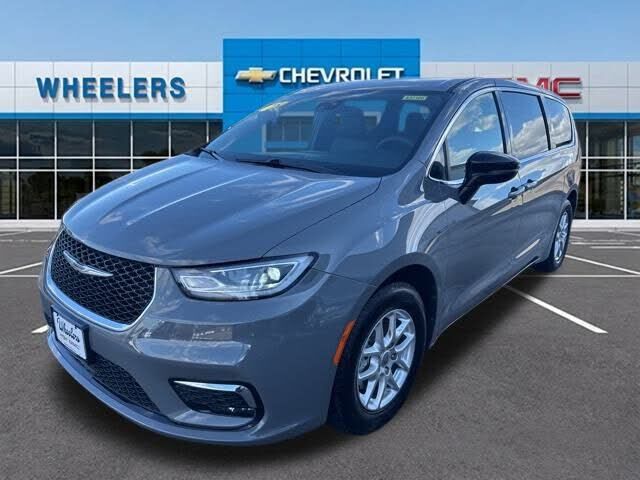 2025 CHRYSLER Pacifica