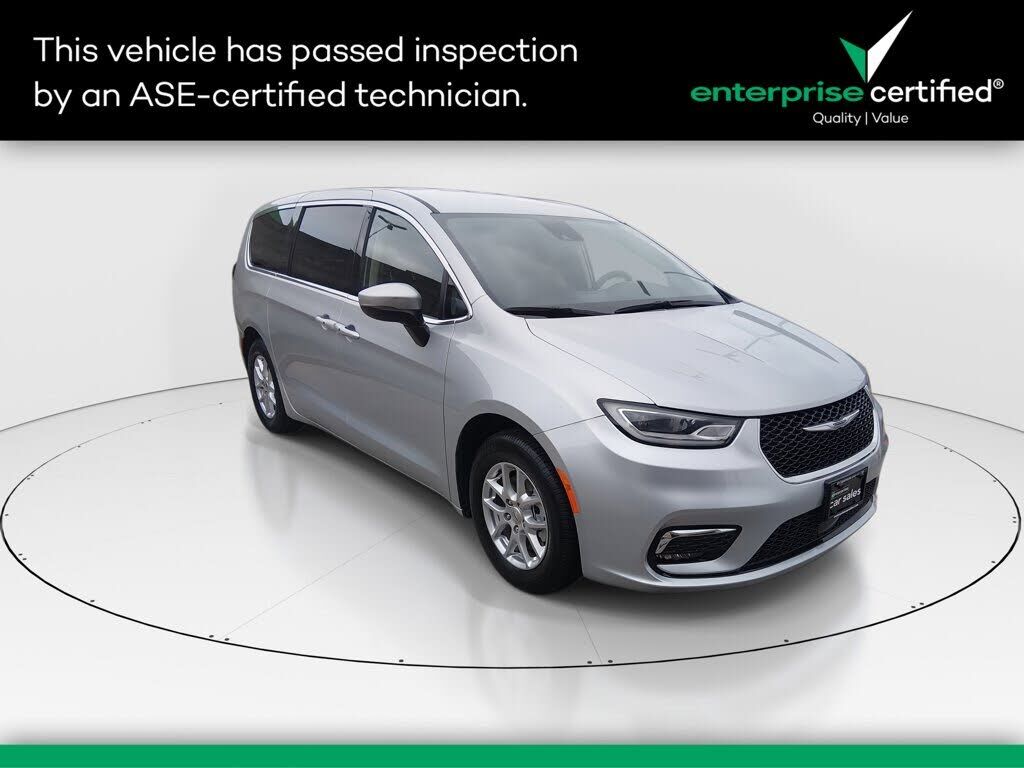 2023 CHRYSLER Pacifica