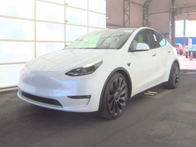 2021 TESLA Model Y