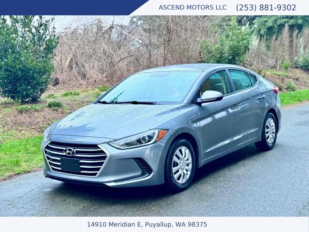 2017 HYUNDAI Elantra