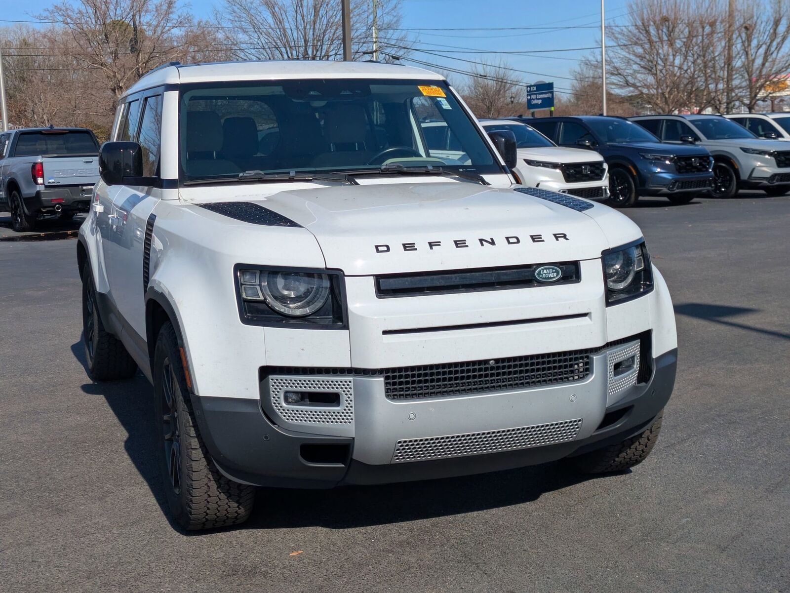 2021 LAND ROVER Defender