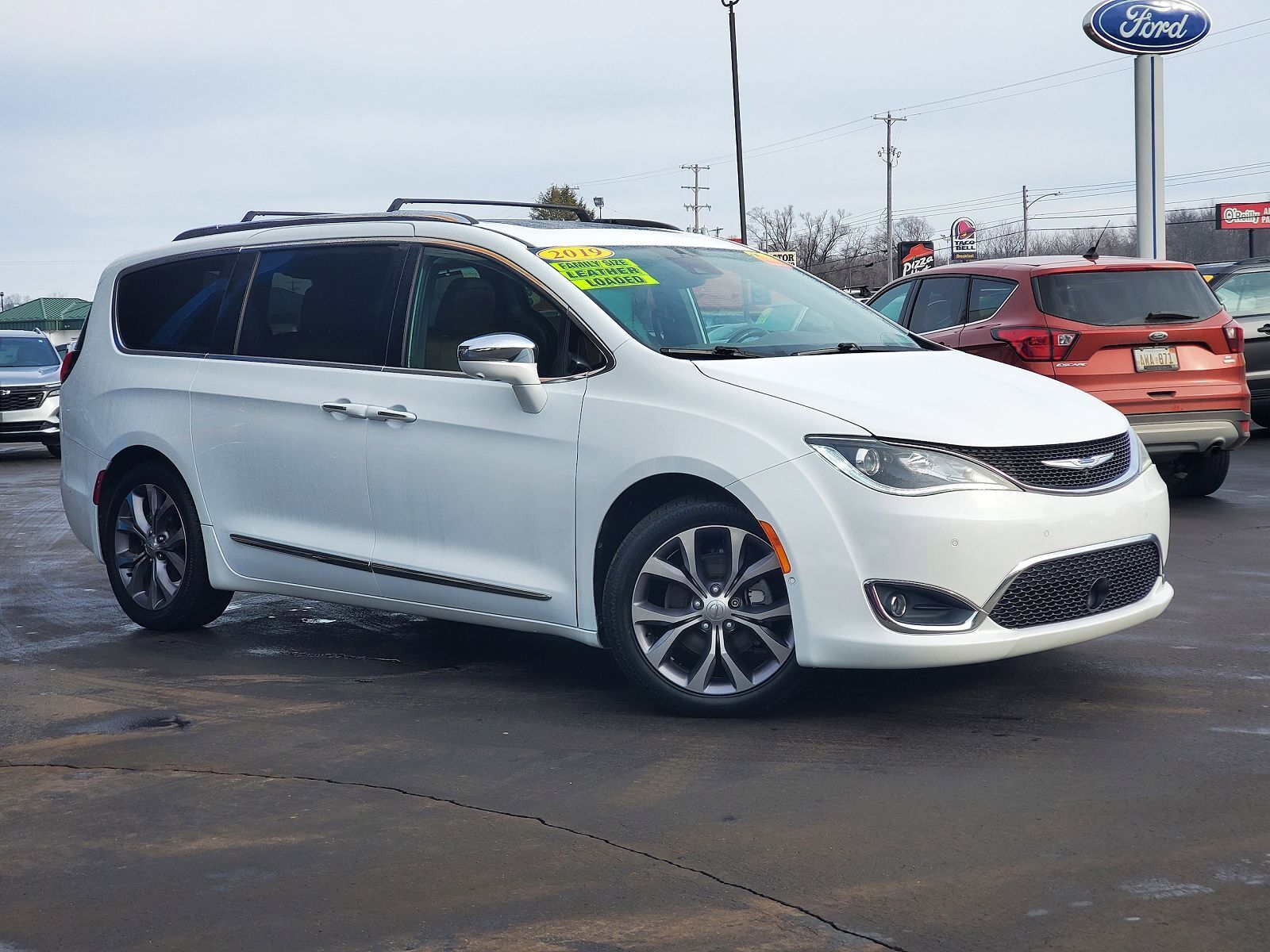 2019 CHRYSLER Pacifica