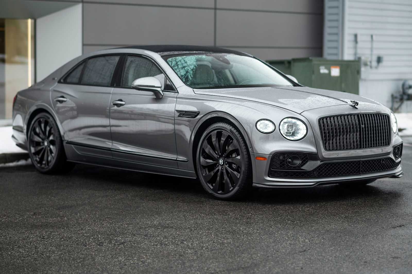 2024 BENTLEY Flying Spur