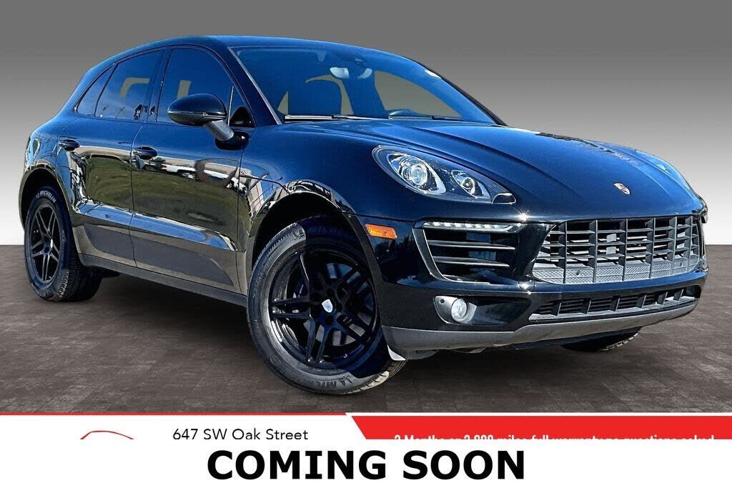 2018 PORSCHE Macan