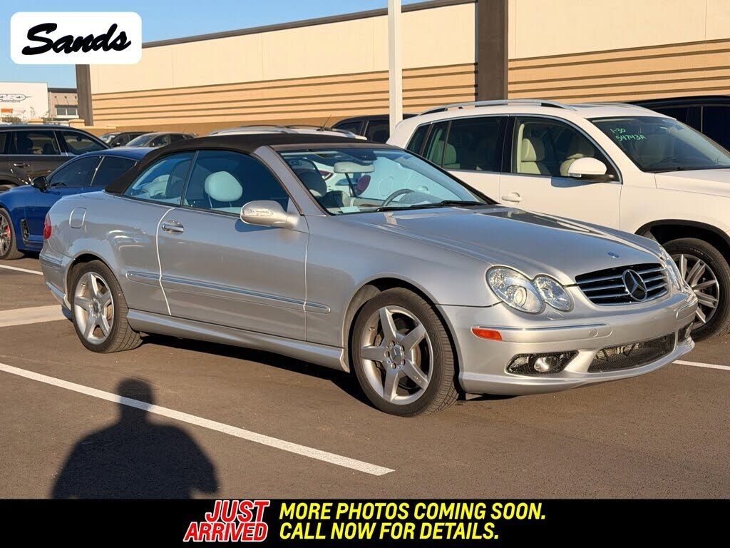 2005 MERCEDES-BENZ CLK-Class