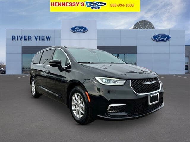 2023 CHRYSLER Pacifica