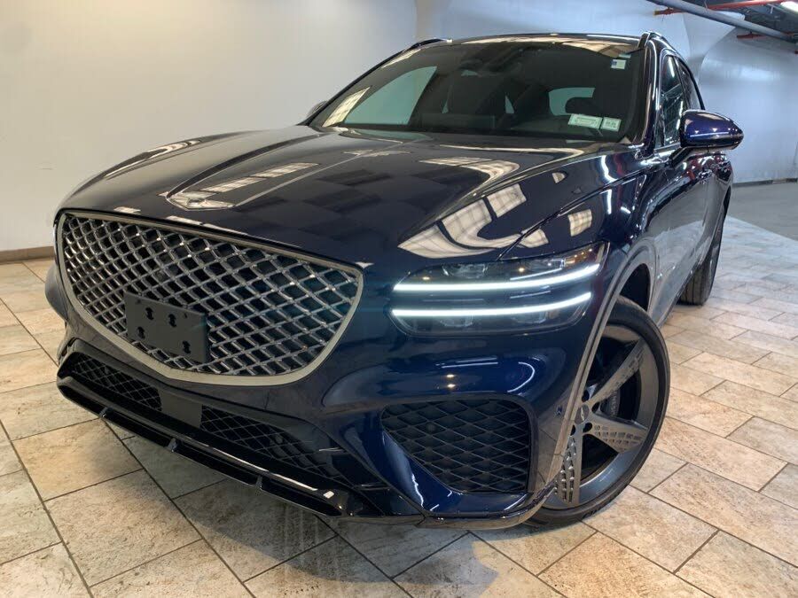 2023 GENESIS GV70