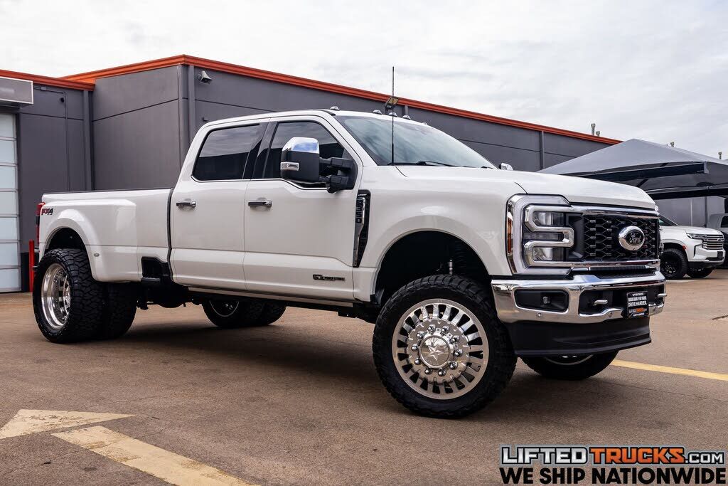 2024 FORD F-350
