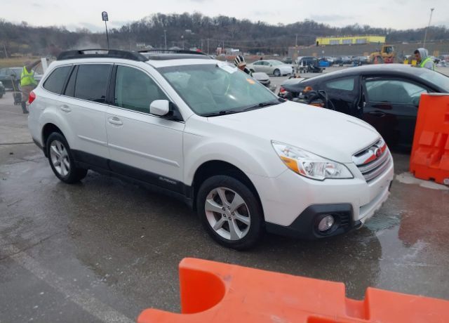 2013 SUBARU Outback