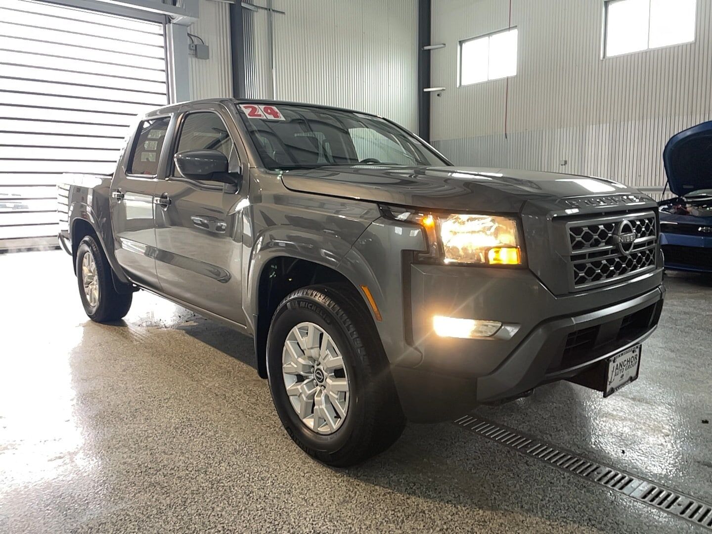 2024 NISSAN Frontier