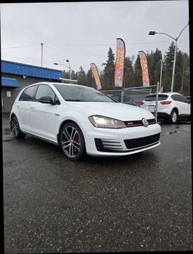 2017 VOLKSWAGEN Golf GTI