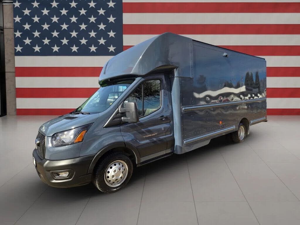 2022 FORD Transit
