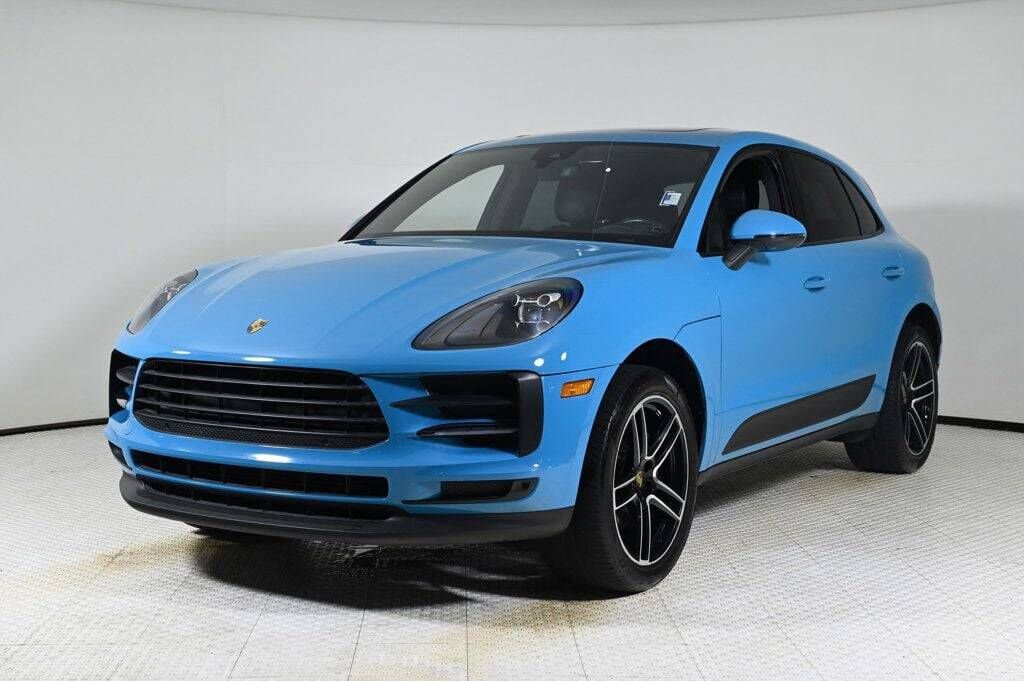 2019 PORSCHE Macan