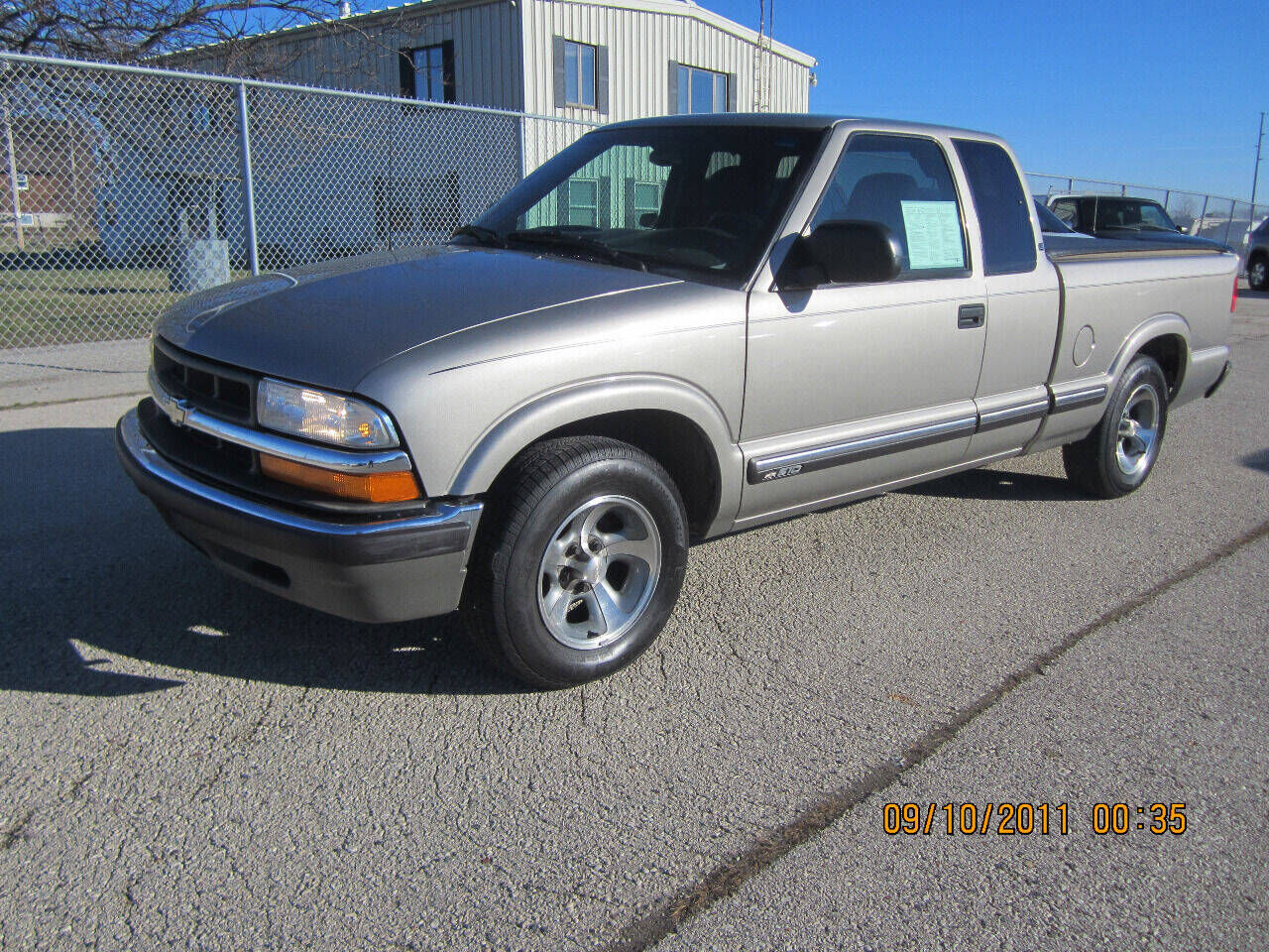 2003 CHEVROLET S-10 Pickup
