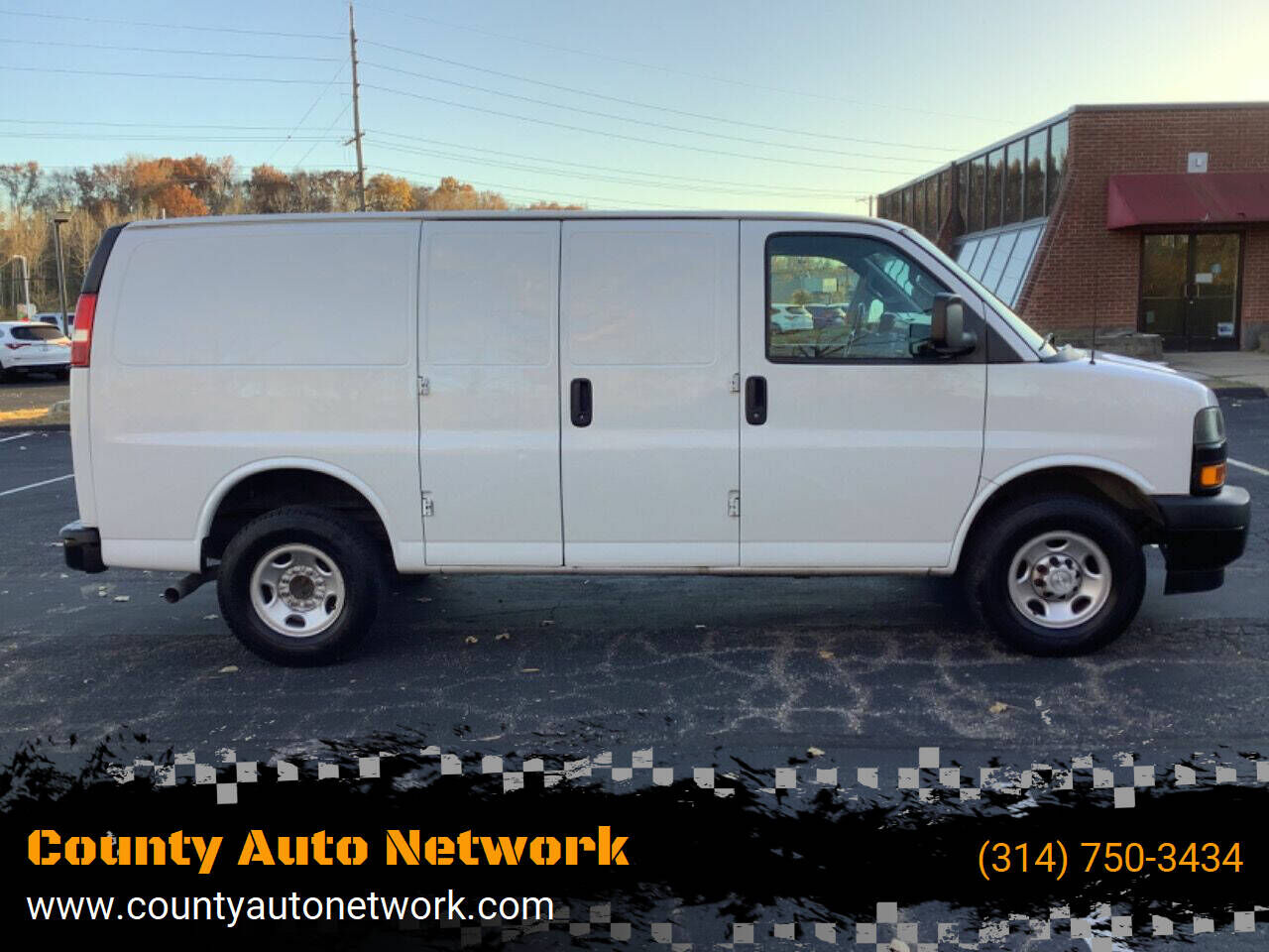 2018 CHEVROLET Express