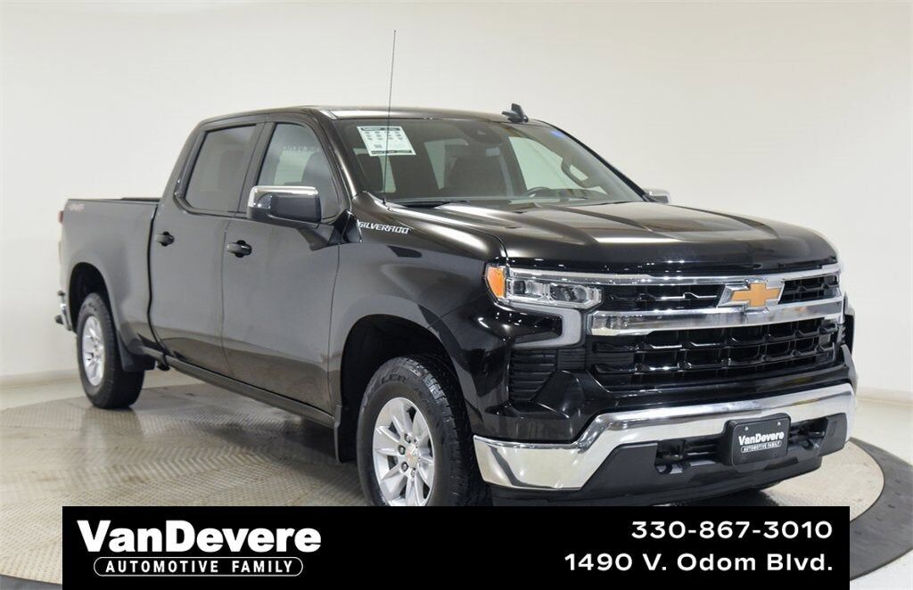 2025 CHEVROLET Silverado