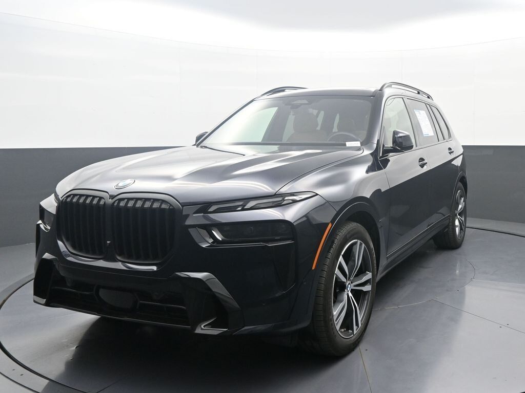 2025 BMW X7