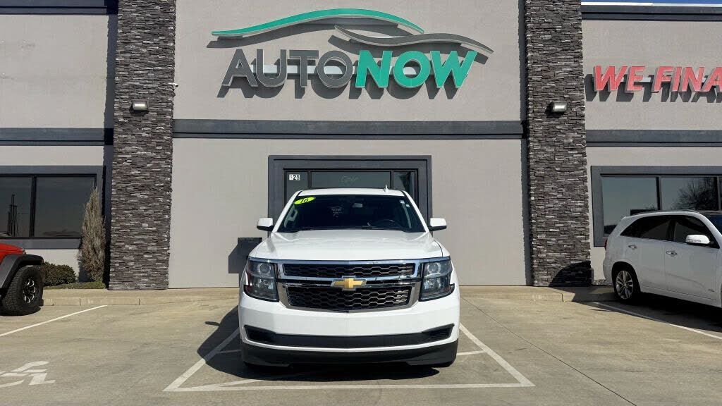 2016 CHEVROLET Tahoe