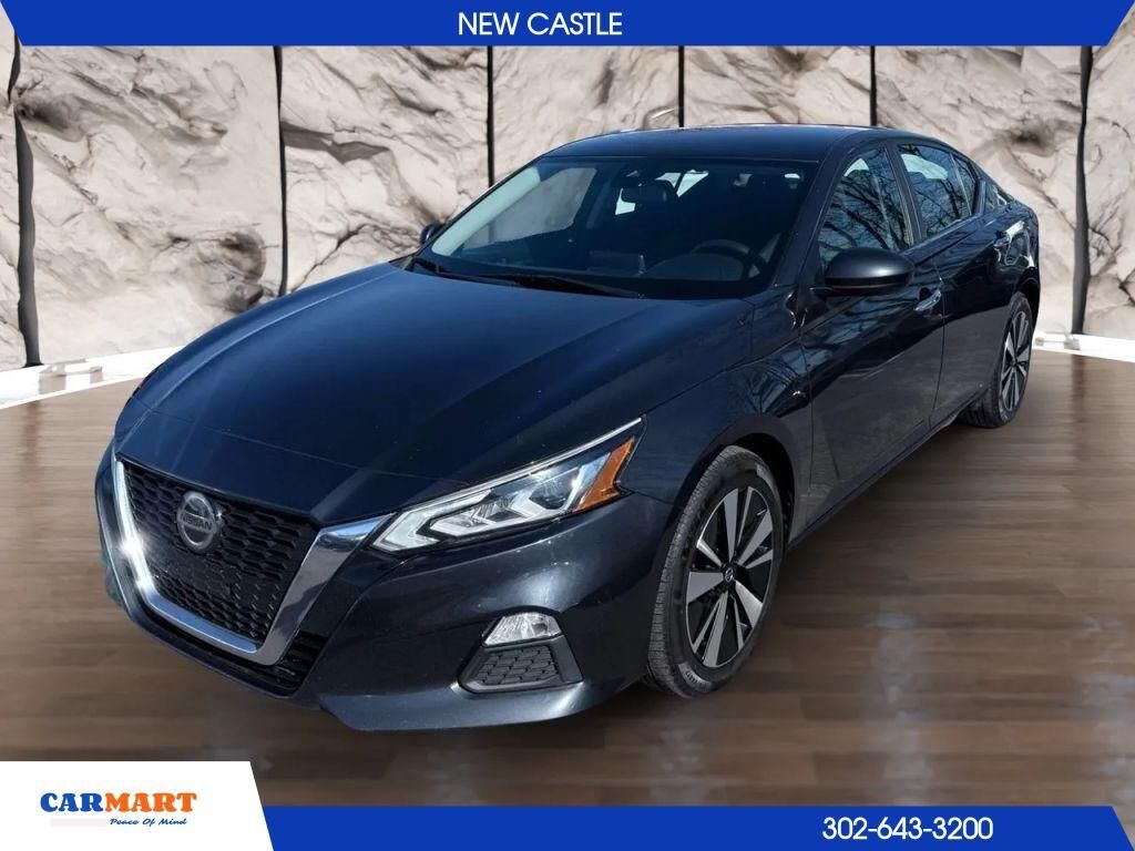 2022 NISSAN Altima