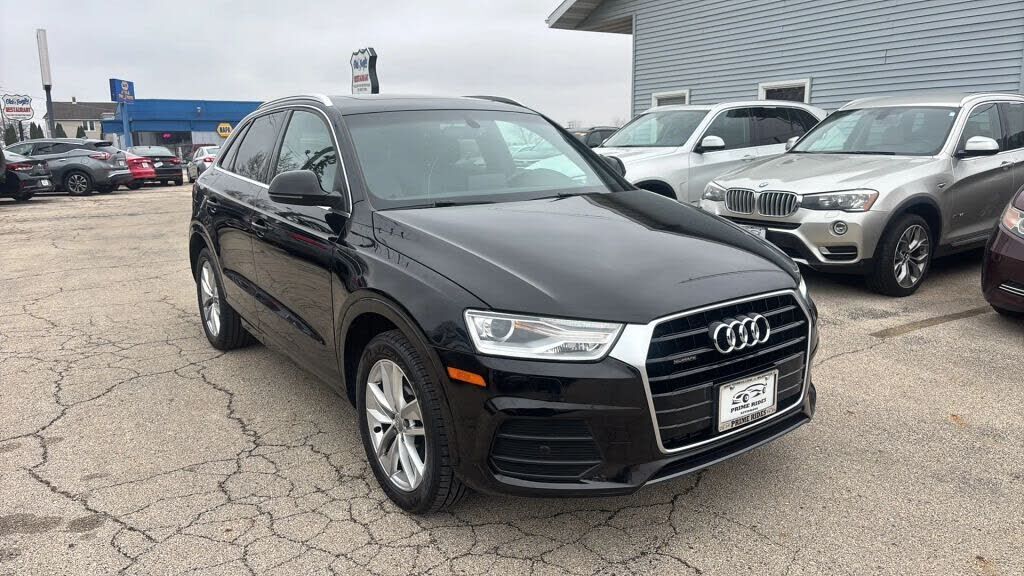 2016 AUDI Q3