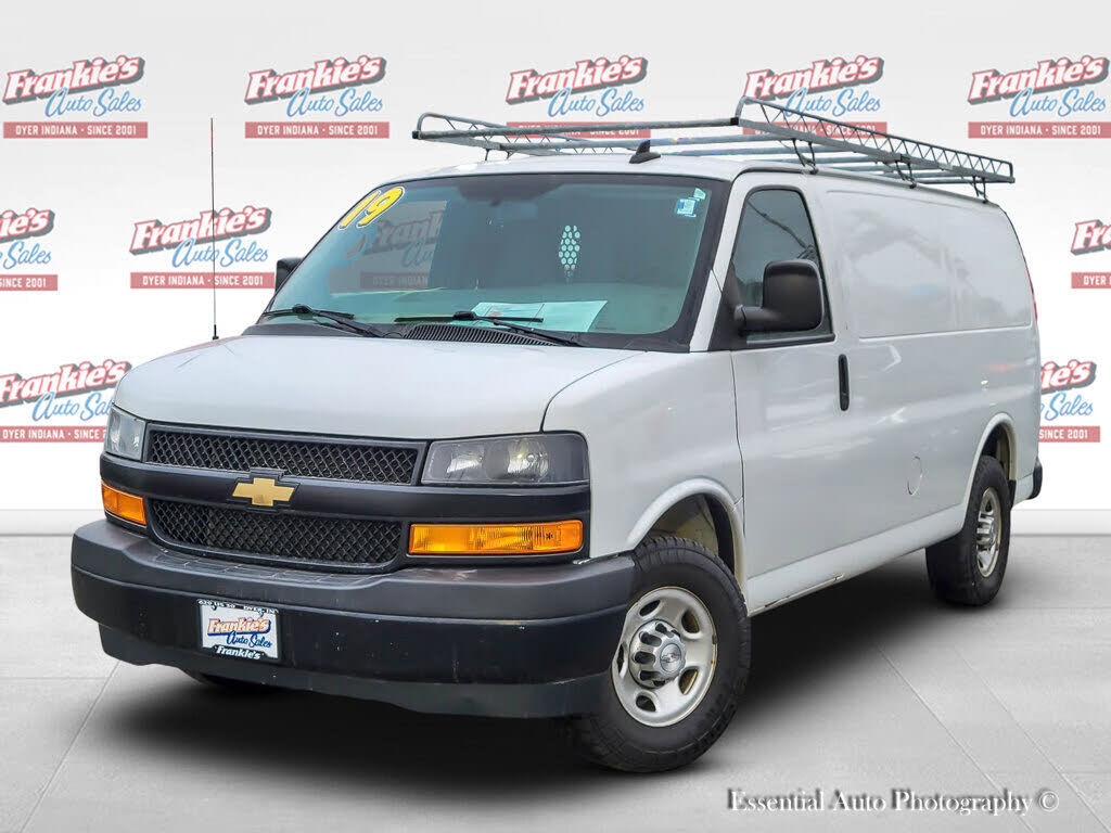 2019 CHEVROLET Express