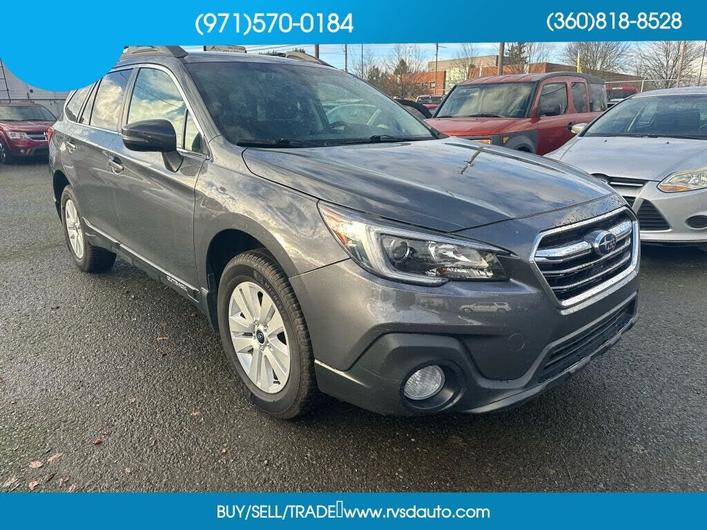 2013 SUBARU Outback