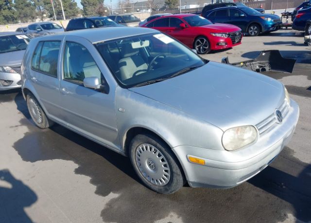 2002 VOLKSWAGEN Golf