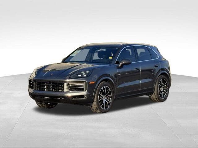2024 PORSCHE Cayenne