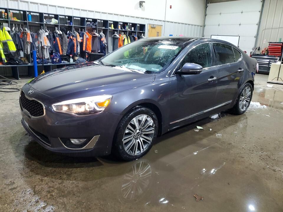 2015 KIA Cadenza