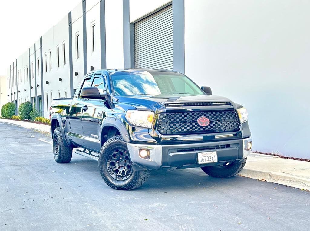 2016 TOYOTA Tundra