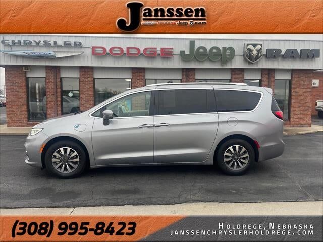 2021 CHRYSLER Pacifica