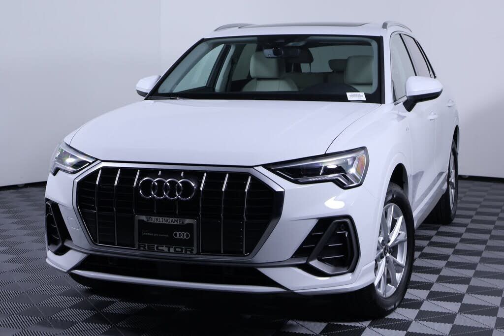 2025 AUDI Q3