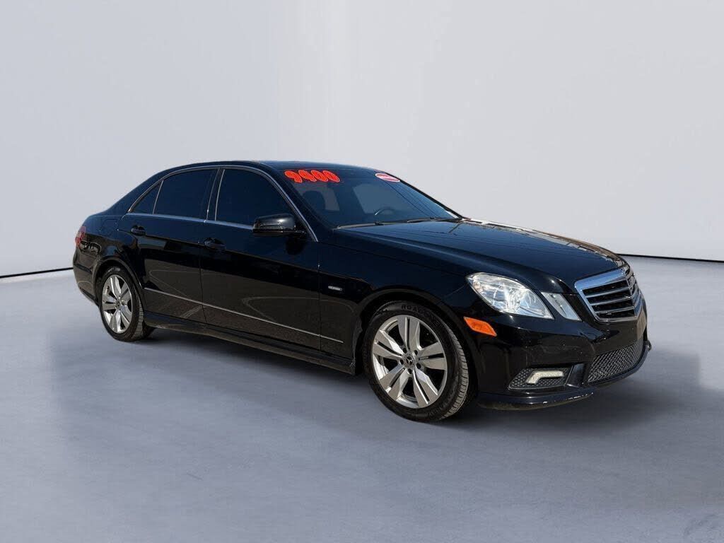2011 MERCEDES-BENZ E-Class