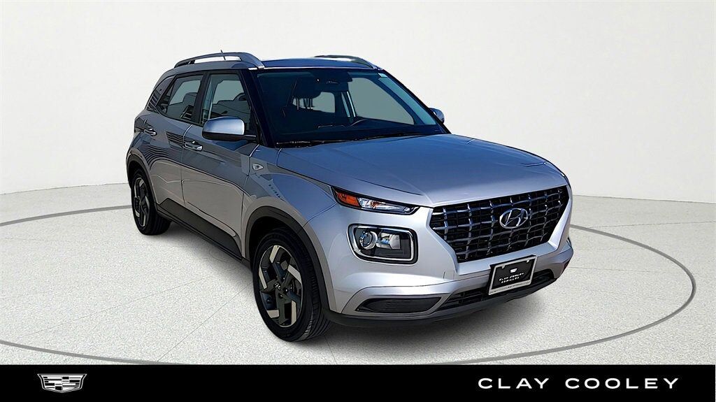 2025 HYUNDAI Venue