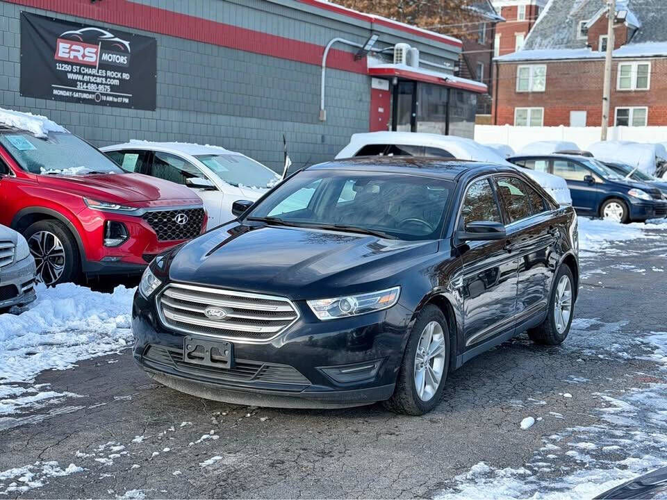 2017 FORD Taurus