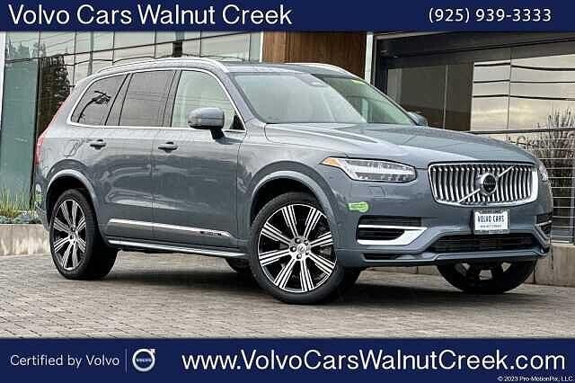 2023 VOLVO XC90