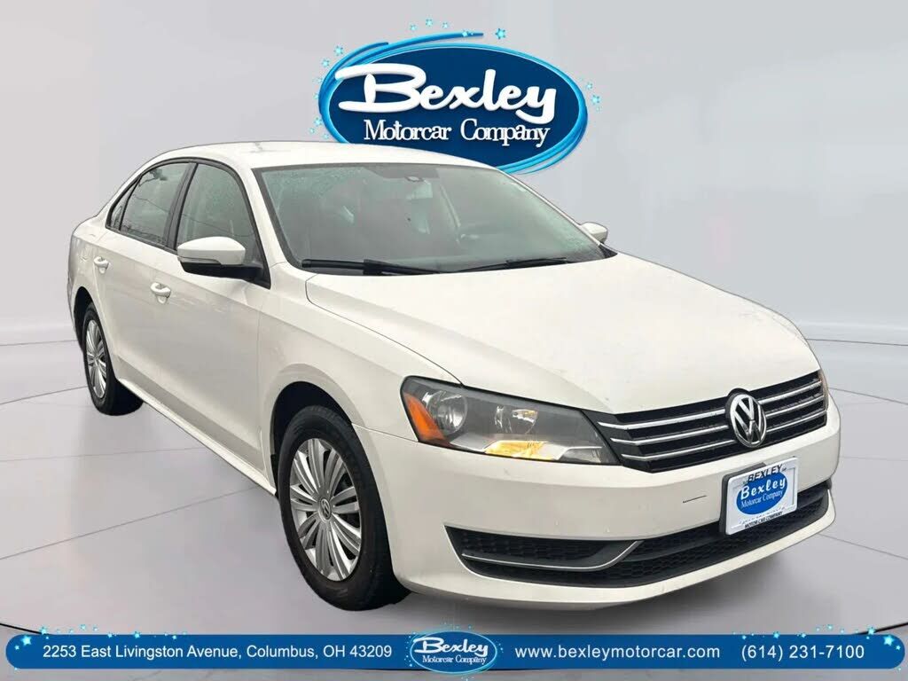 2014 VOLKSWAGEN Passat