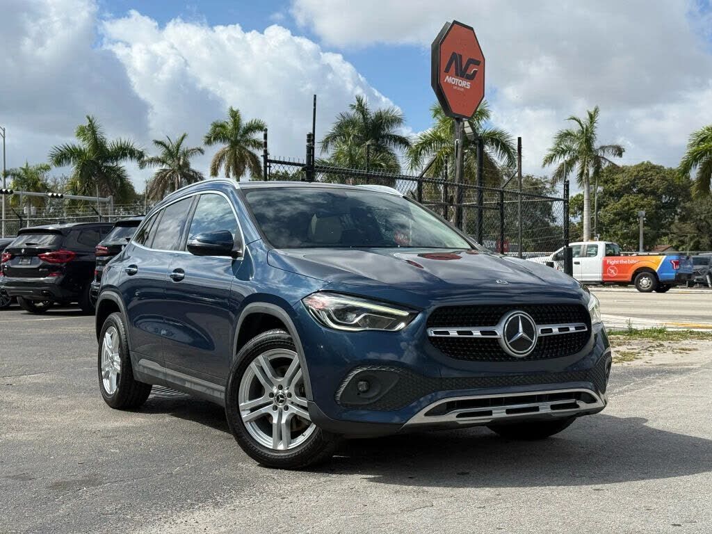 2021 MERCEDES-BENZ GLA-Class