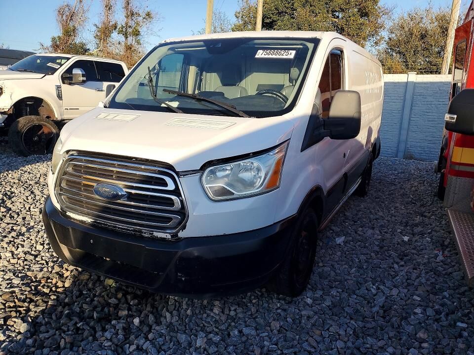 2015 FORD Transit