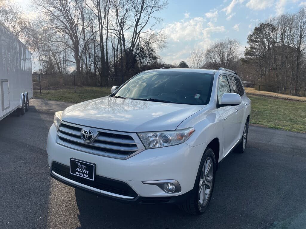 2013 TOYOTA Highlander