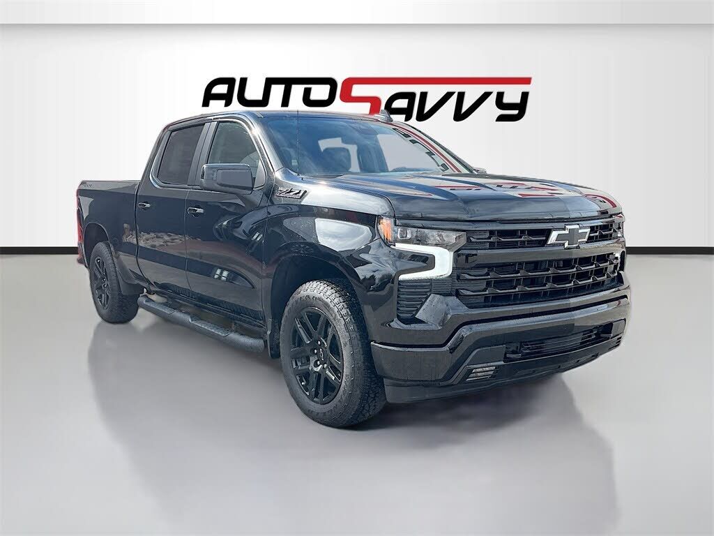 2025 CHEVROLET Silverado
