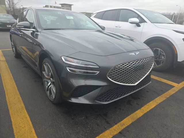 2025 GENESIS G70