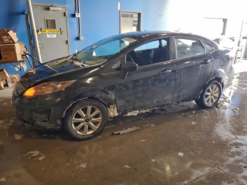 2013 FORD Fiesta