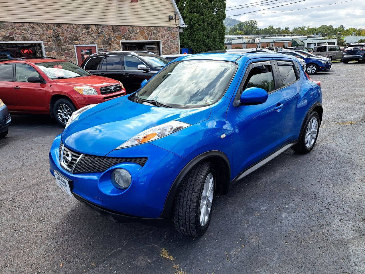 2011 NISSAN Juke