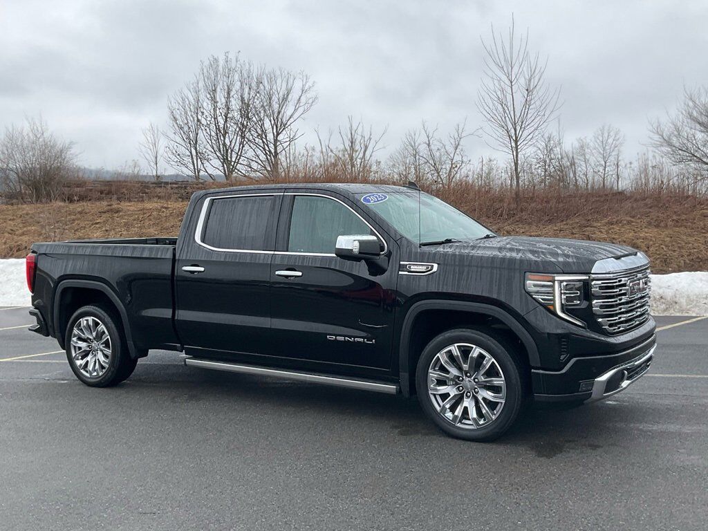 2023 GMC Sierra